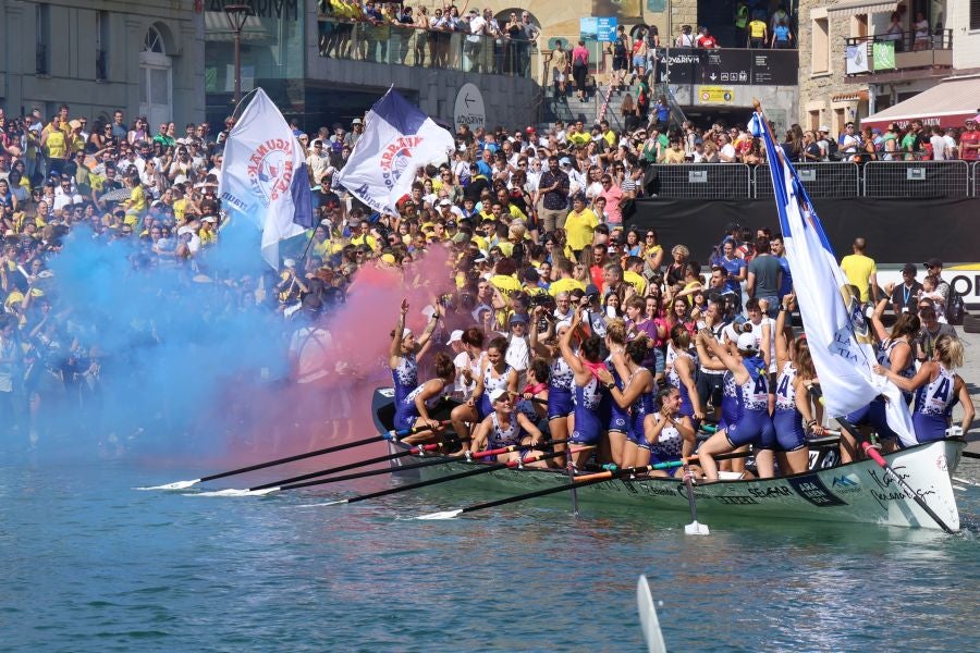 Arraun Lagunak celebra su victoria