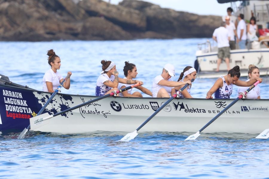 Exhibición de Arraun Lagunak en la Bandera de La Concha
