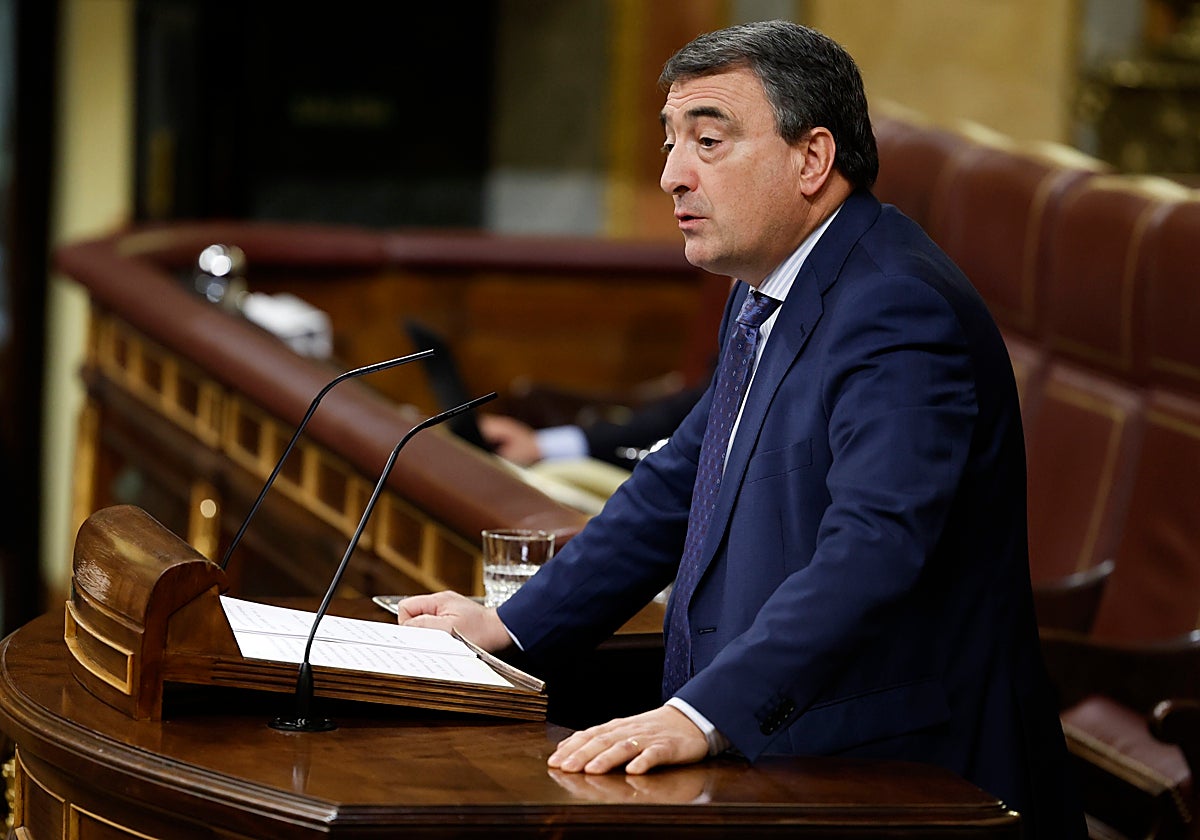Aitor Esteban en una intervención en el Congreso.