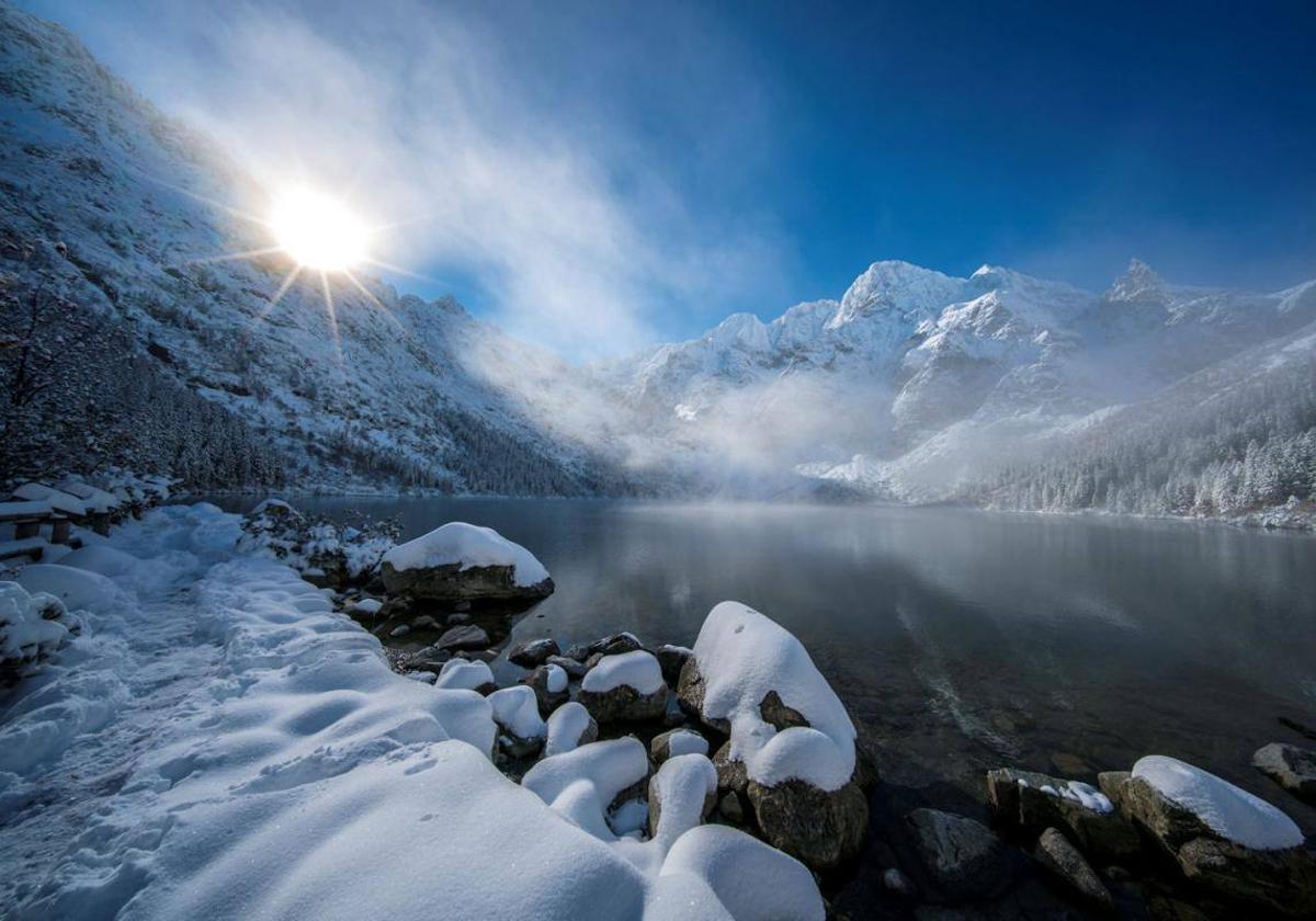 Zakopane, al sur del país, es el perfecto campamento base para disfrutar de diversas excursiones, como la de subir al lago Morskie Oko.