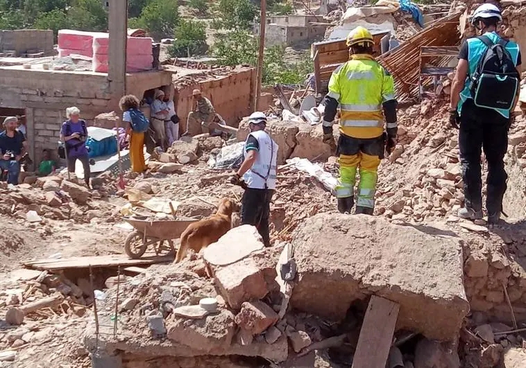 9-year-old girl rescued from rubble in Morocco - Time News