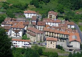 Vista panorámica del casco urbano de Leintz Gatzaga, de donde proceden linajes como el de Juan Ocho de Elejalde.