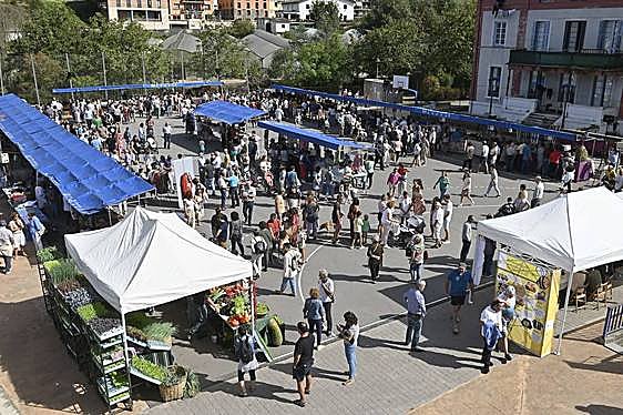 Igandean ospatuko da Ibarran XXIII. Artisautza eta Elikadura Azoka Berezia