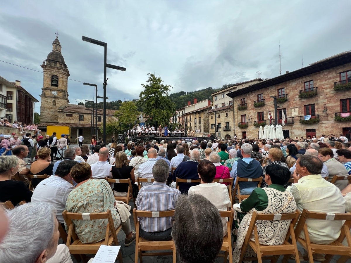 Del baserri al corazón de Urretxu