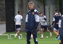 Imanol Alguacil, durante el entrenamiento de este viernes en Zubieta