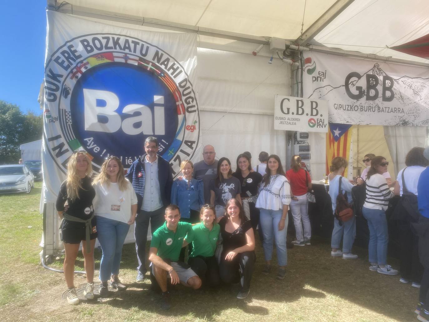 Día de reencuentros y de cumpleaños en Foronda