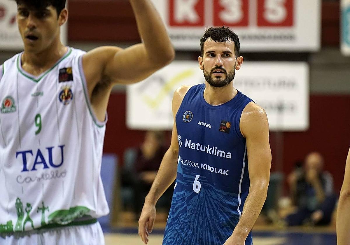 Zubizarreta estará cinco meses de baja y el club ya busca un base para suplirle