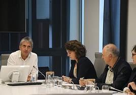 El diputado Xabier Arruti, durante la comisión de este jueves.