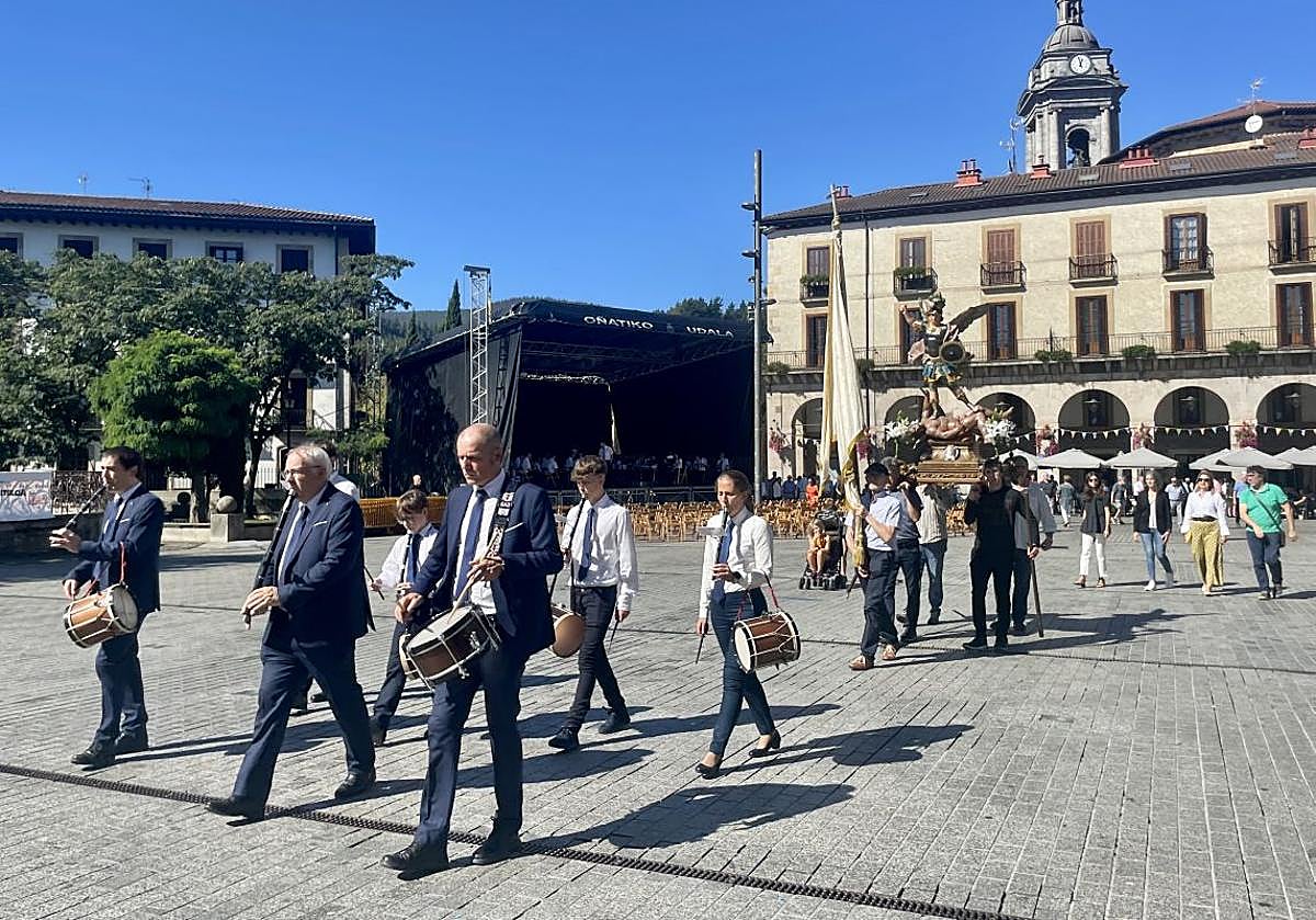 Soleado día de San Migel