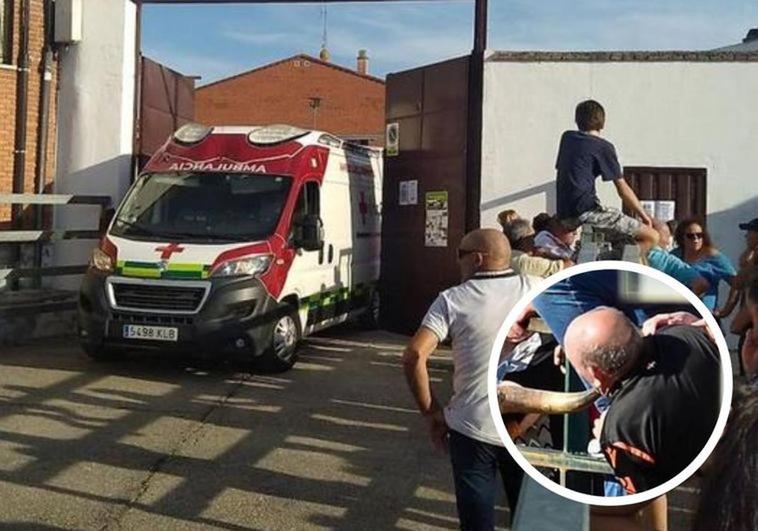 La ambulancia que ha trasladado al herido, en la puerta de la plaza de toros de Olmedo y el momento de la cogida