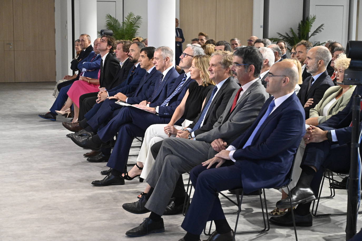 Cita con la actualidad en DV Gunea