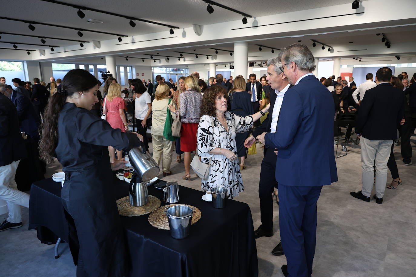 Cita con la actualidad en DV Gunea