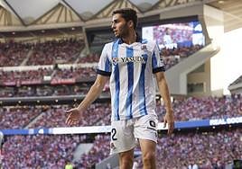 qZakharyan se dispone a lanzar un saque de esquina este domingo en el Metropolitano.