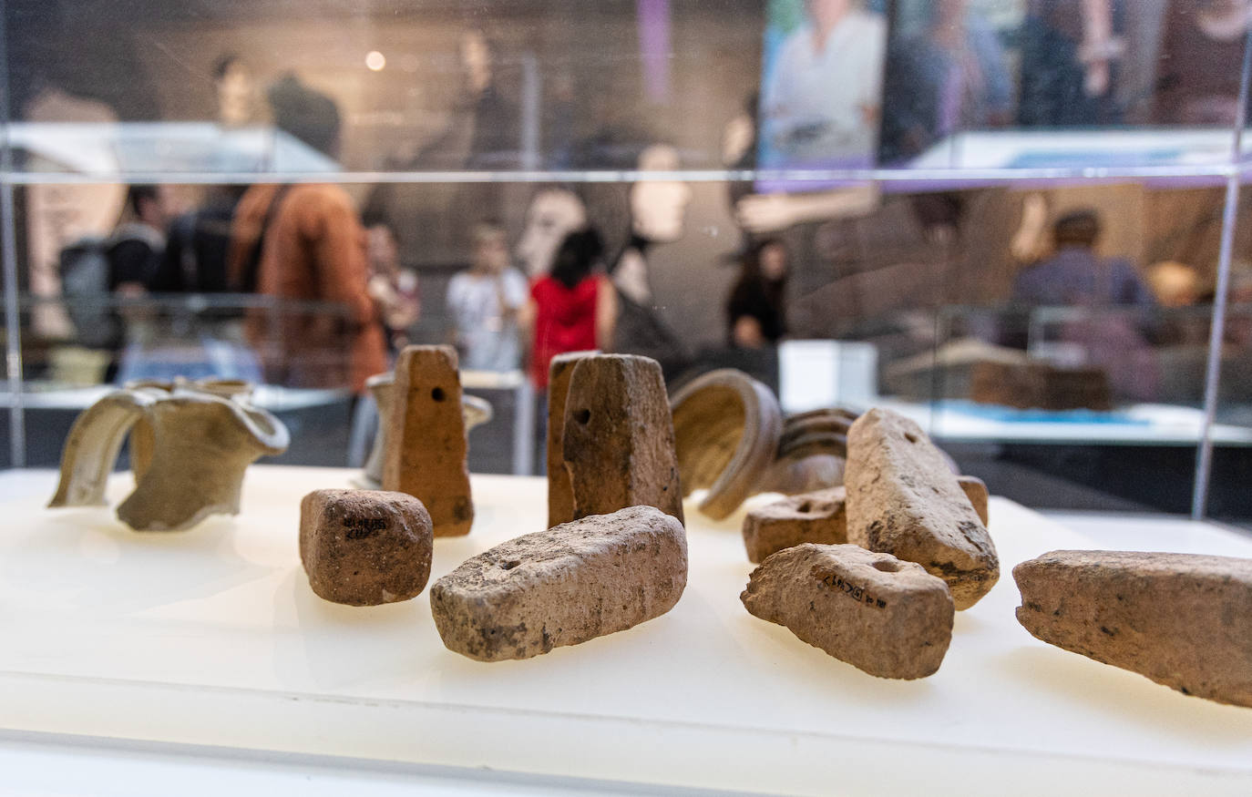 El Museo Oiasso pone en valor el trabajo de las arqueólogas guipuzcoanas