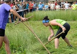 Emakume eta gizonezkoak arituko dira bikoteka desafioan.
