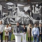 EH Bildu rechaza «contundentemente los ataques premeditados contra la población civil, sea esta israelí o palestina»