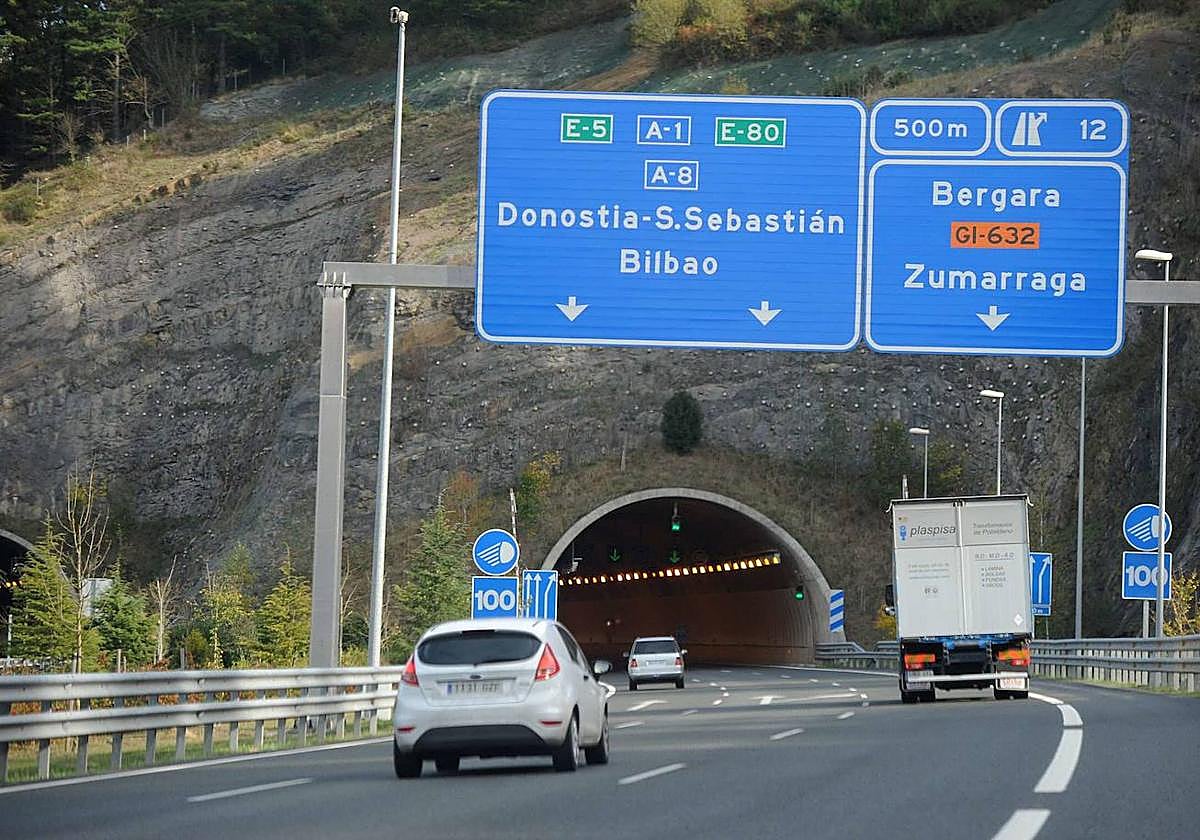 Cierre de la AP-1 en Bergara la madrugada del lunes