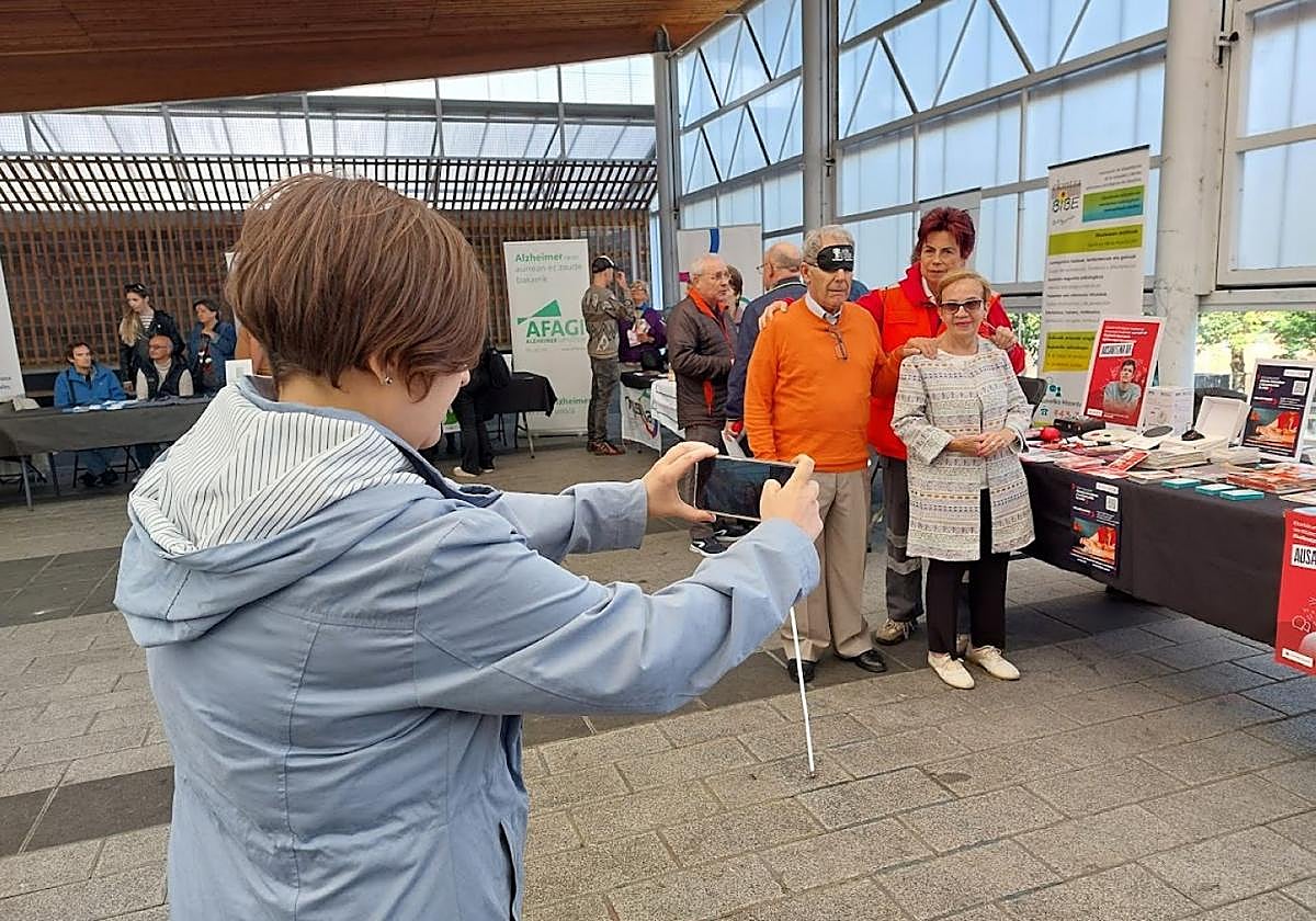 Experimentar la discapacidad visual fue una de las actividades.