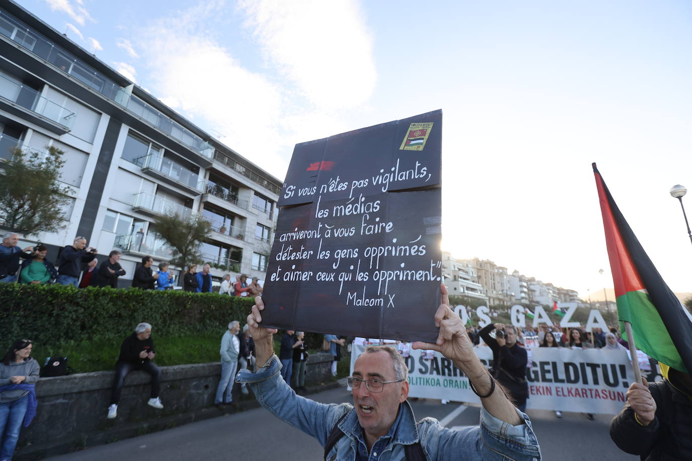 Donostia se echa a la calle en apoyo al pueblo palestino