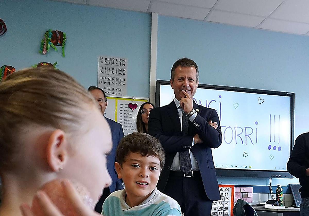 El consejero de Educación, Jokin Bildarratz, en un acto de inicio de curso.