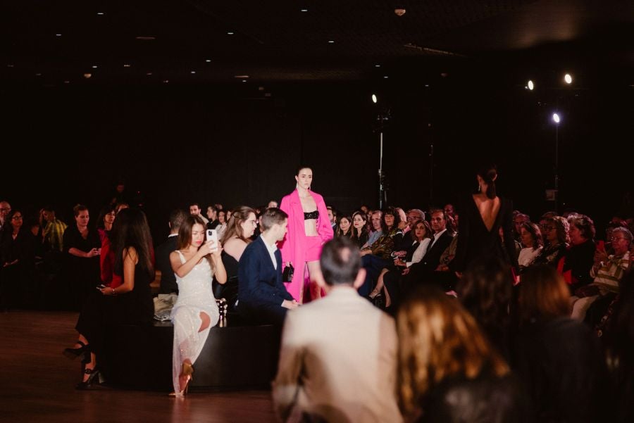 Desfile de Isabel Sanchis en Balenciaga
