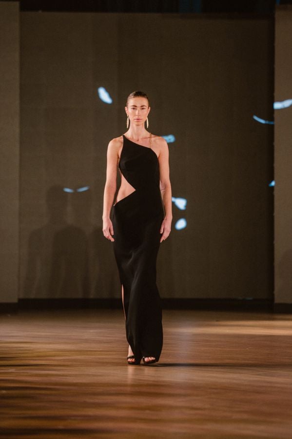 Desfile de Isabel Sanchis en Balenciaga