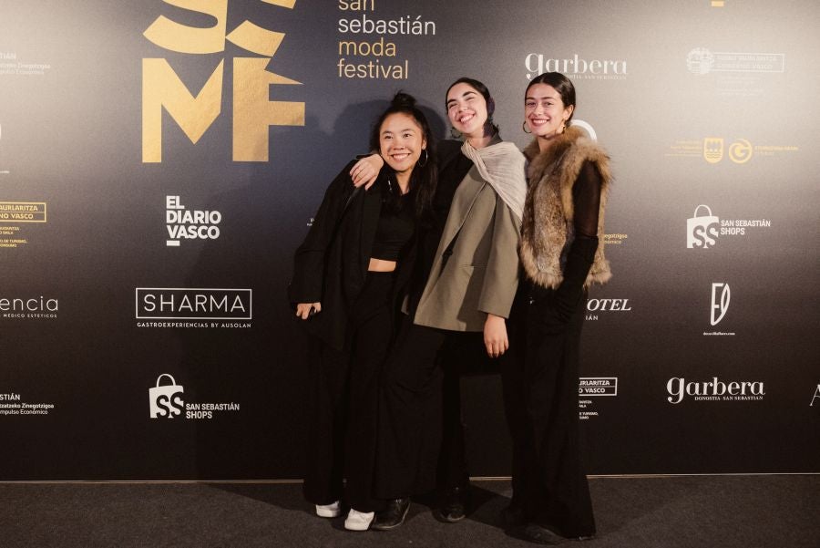 Photocall del desfile de Isabel Sanchis