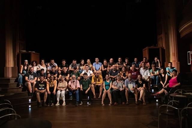 Bizkaiko lehiaketan parte hartzen ari diren bertsolariak.