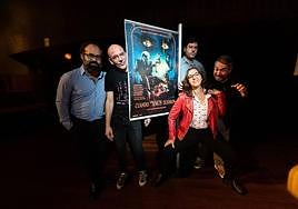 Parte del cast de 'Cuando los amos duermen' con la actriz Llum Barrera como protagonista.