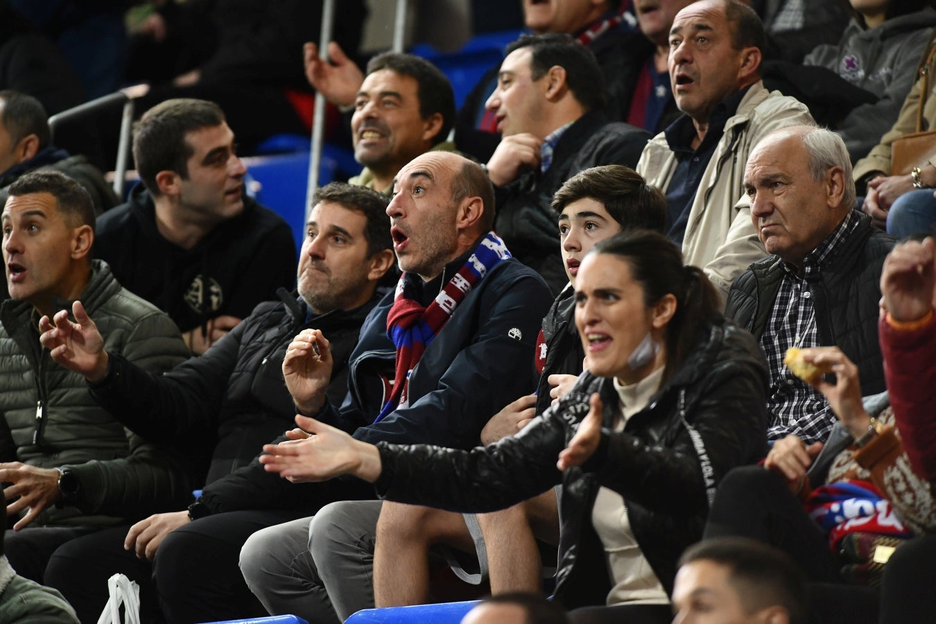 Las mejores imágenes de la &#039;manita&#039; del Eibar al Valladolid
