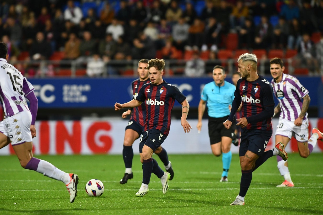 Las mejores imágenes de la &#039;manita&#039; del Eibar al Valladolid