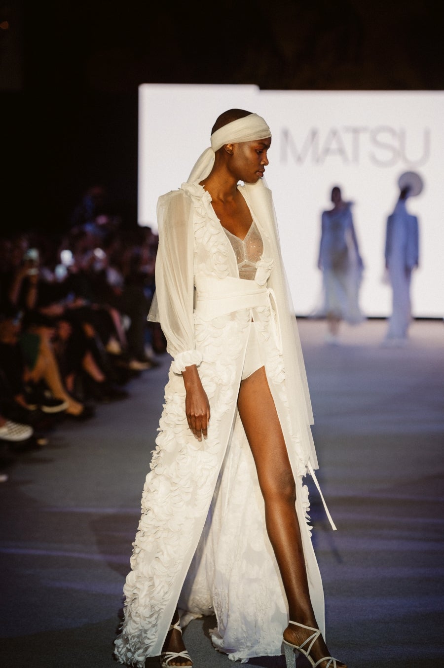 Doble propuesta de Matsu Studio: fiesta y novia