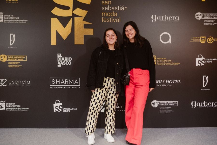 Loreak Mendian fusiona formas atemporales