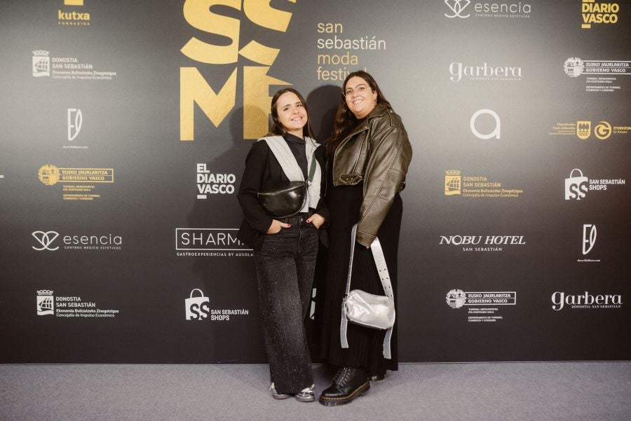 Loreak Mendian fusiona formas atemporales