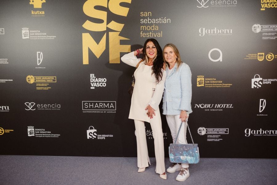 Loreak Mendian fusiona formas atemporales