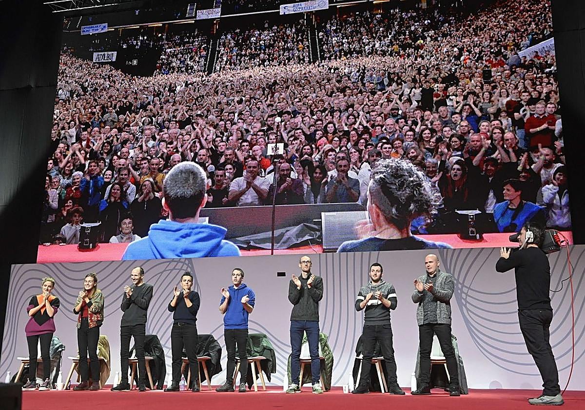 La final del Campeonato de Bertsolaris reunió a 13.330 espectadores en diciembre en Pamplona.