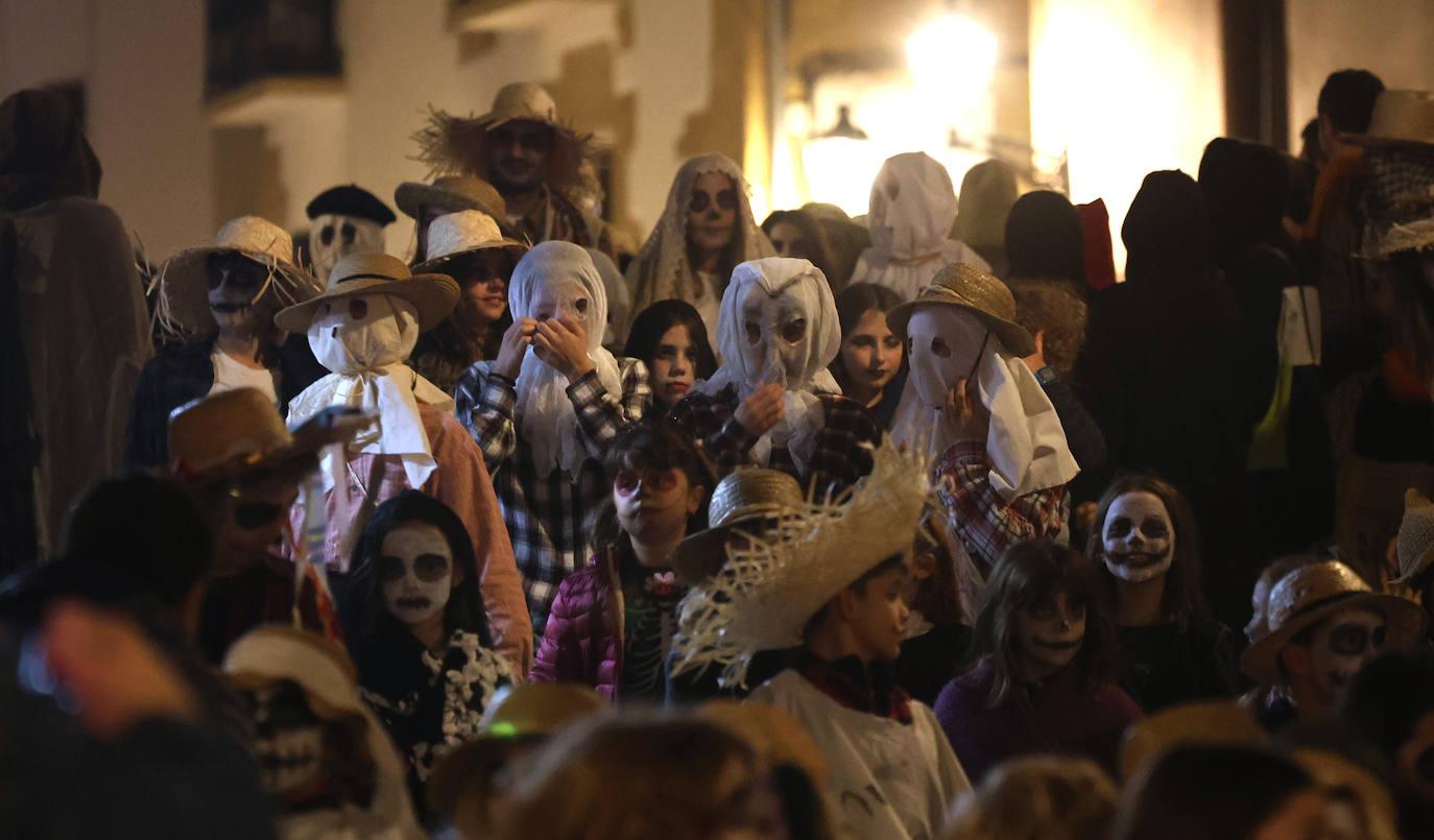 Las mejores fotos de Gau Beltza en Gipuzkoa