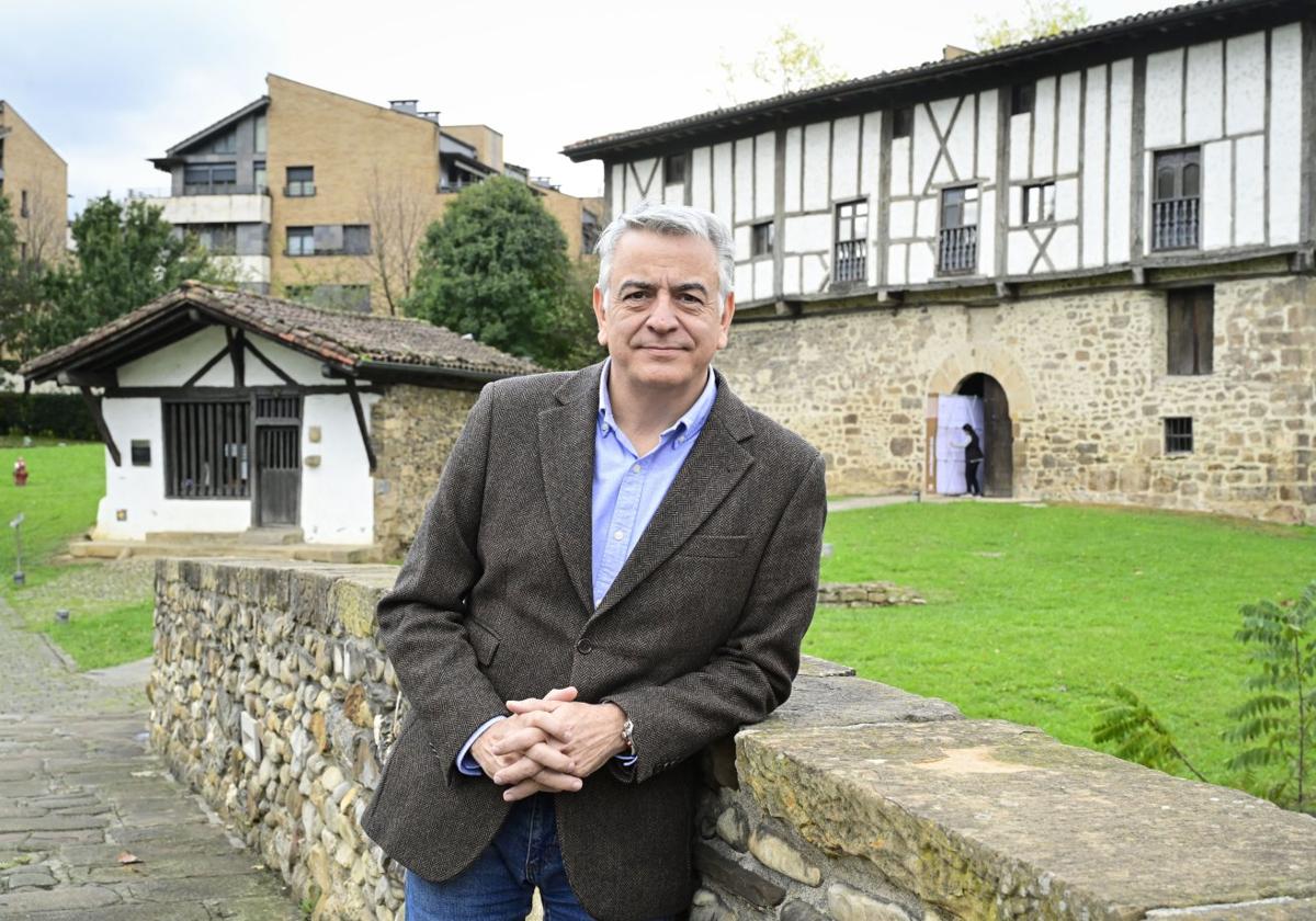 «El PP será clave para centrar a un PNV que se ha escorado a la izquierda, donde está cómodo»