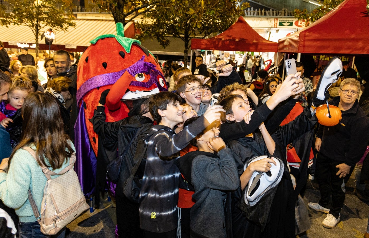 Las mejores fotos de Gau Beltza en Gipuzkoa