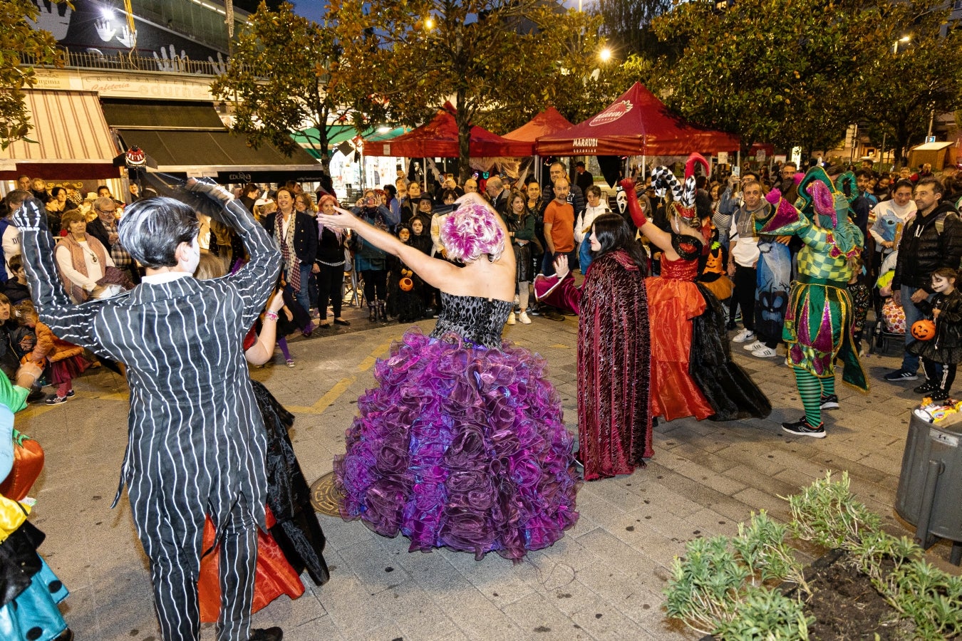 Las mejores fotos de Gau Beltza en Gipuzkoa