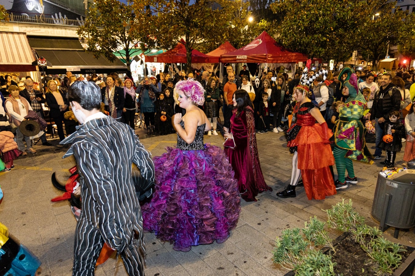 Las mejores fotos de Gau Beltza en Gipuzkoa