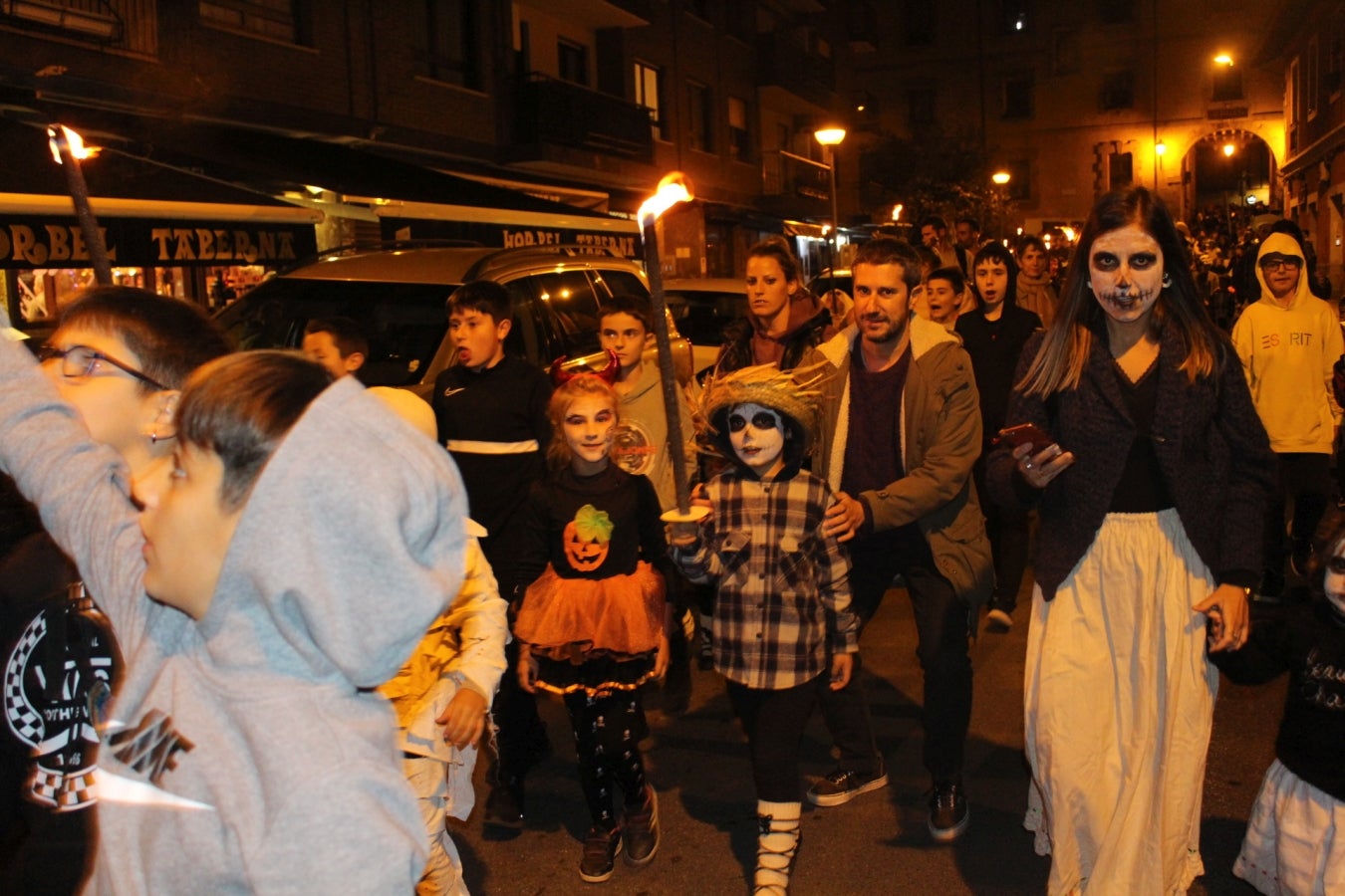 Hernani festeja Gau Beltza