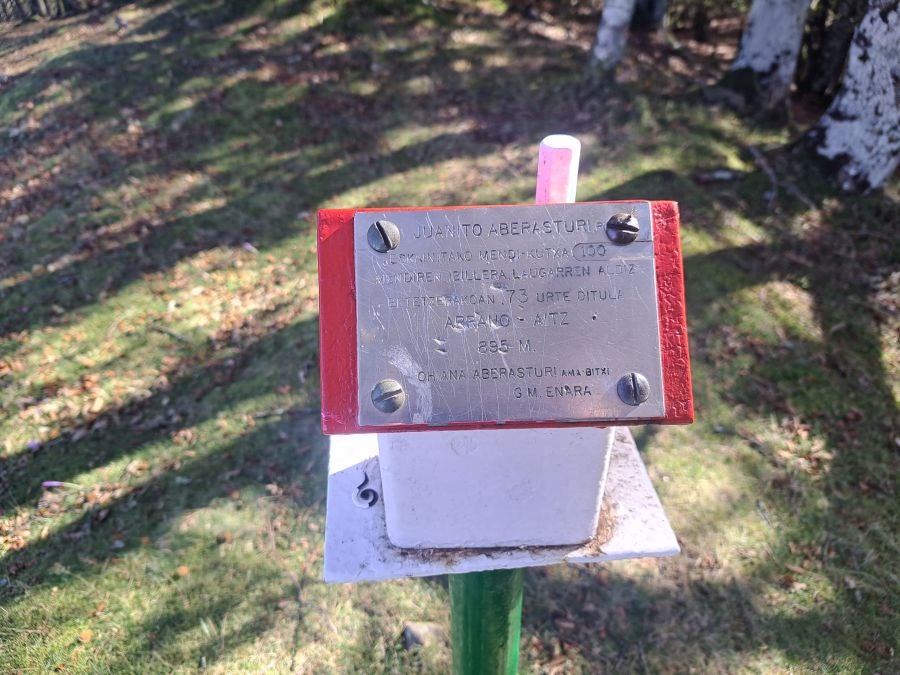 Gorostiaga: un bonito paseo por los montes de Legazpi