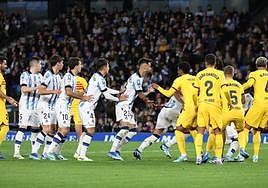 Zubeldia, Le Normand, Oyarzabal, Zubimendi y Brais, en fila.