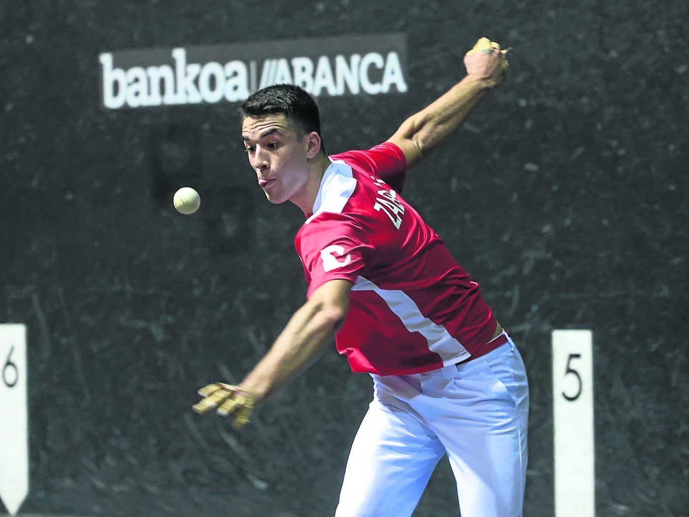 Oier Zabaleta, en el partido de octavos que disputó en Oiartzun.