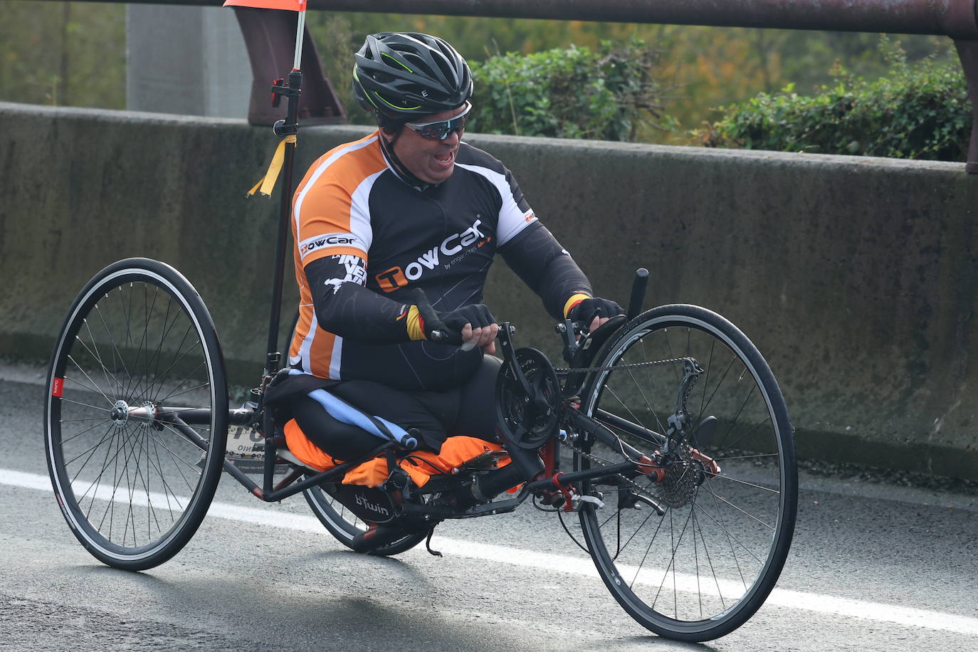 Fotos de las handbikes de la Behobia 2023
