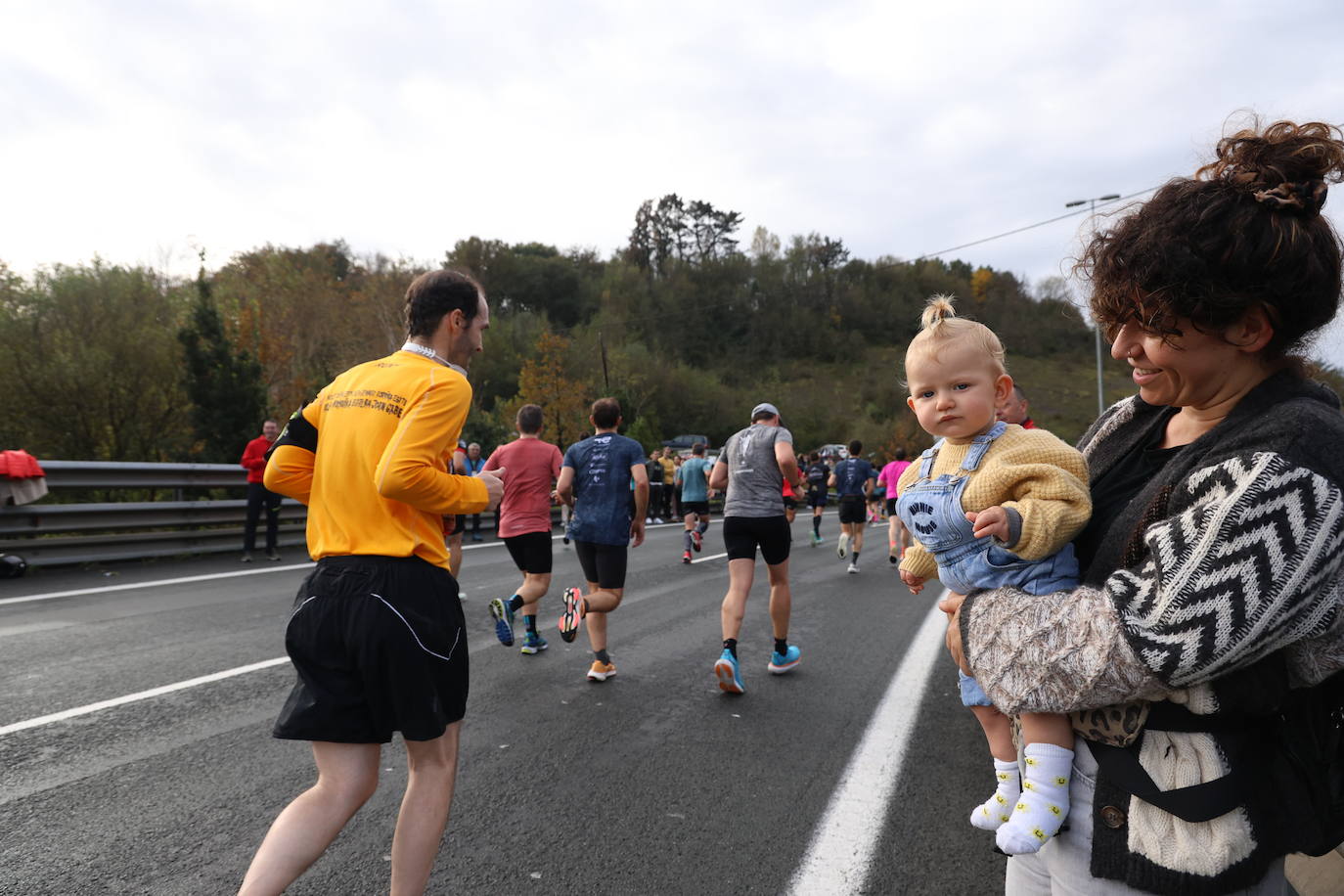 Fotos de la Behobia 2023 a su paso por Gaintxurizketa