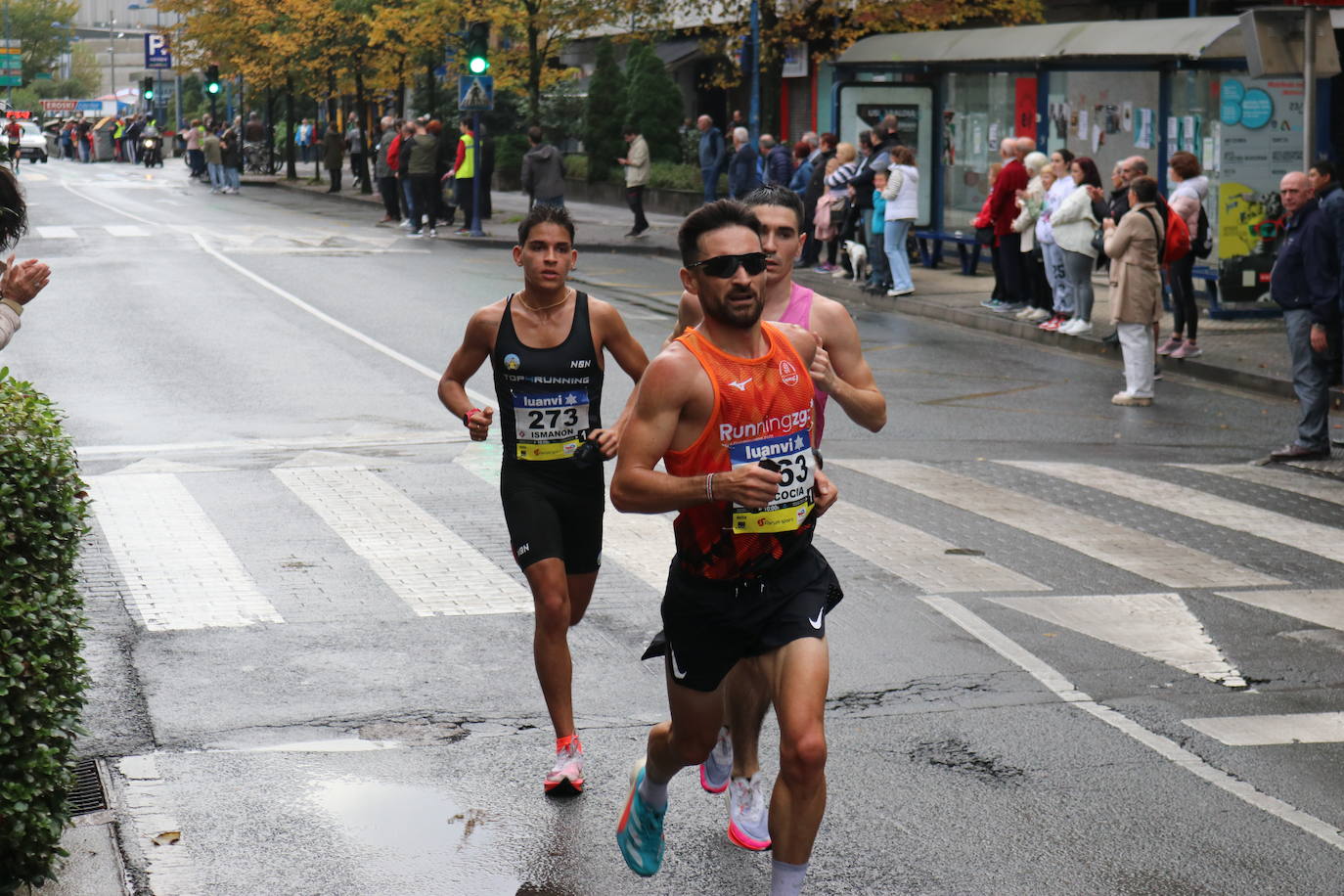 Fotos de la Behobia-San Sebastián 2023 a su paso por Errenteria
