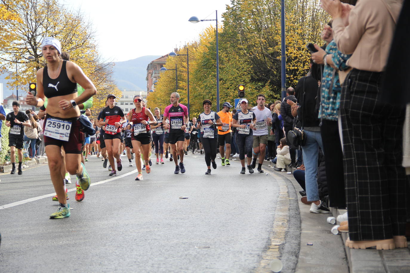 Fotos de la Behobia-San Sebastián 2023 a su paso por Errenteria