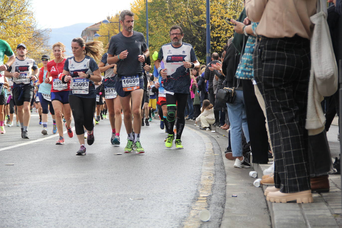 Fotos de la Behobia-San Sebastián 2023 a su paso por Errenteria